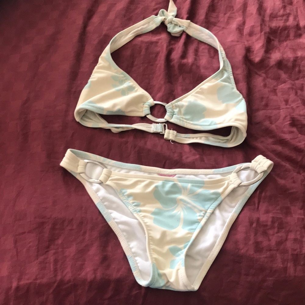 ISO blue Hibiscus on white bikini